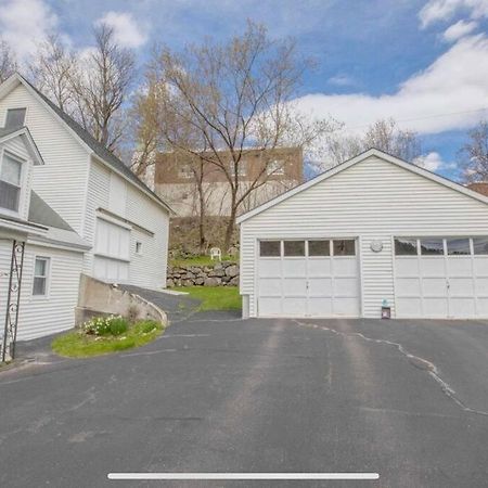 Cute 6-Bedroom Getaway In The Heart Of Littleton Extérieur photo